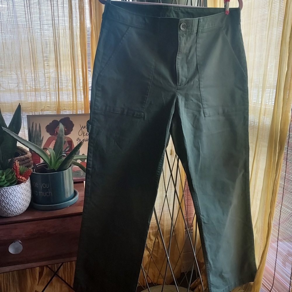 OLD NAVY Hunter Green Cargo Pants